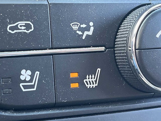 Jeep grand cherokee 3.6 overland 2011 | 94-nxz-9 - afbeelding 14 van  33