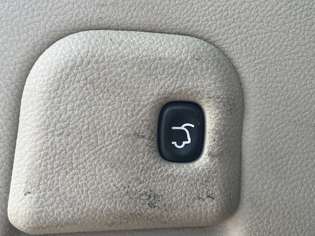 Jeep grand cherokee 3.6 overland 2011 | 94-nxz-9 - afbeelding 17 van  33