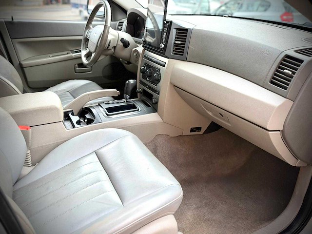 Jeep grand cherokee 3.7 v6 05-klj-1 - afbeelding 5 van  5