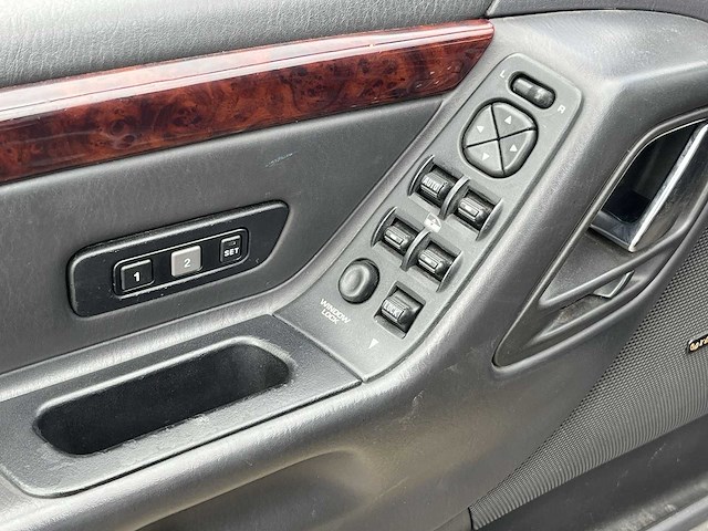 Jeep grand cherokee 4.7i v8 limited 2002 | 61-hz-jx - afbeelding 14 van  27