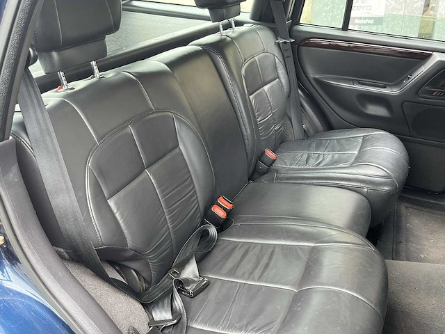 Jeep grand cherokee 4.7i v8 limited 2002 | 61-hz-jx - afbeelding 19 van  27