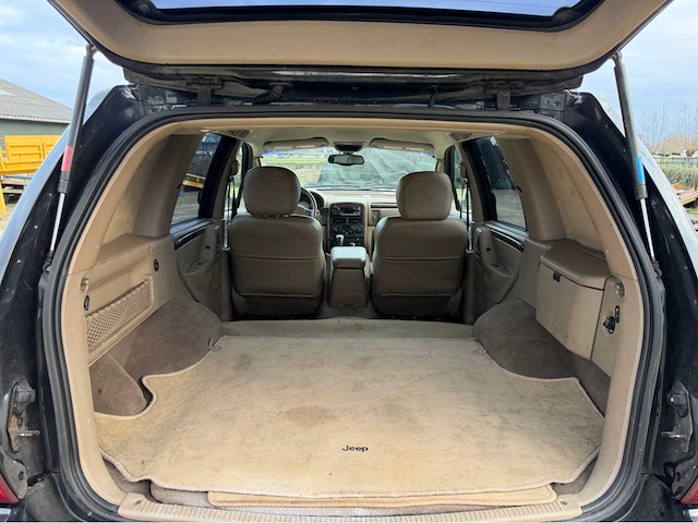 Jeep grand cherokee bedrijfswagen - afbeelding 14 van  25