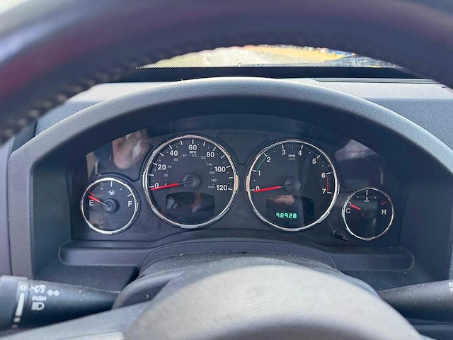 Jeep liberty 3.7 v6 4x4 automaat limited edition n-076-hg - afbeelding 11 van  25