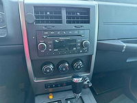 Jeep liberty 3.7 v6 4x4 automaat limited edition n-076-hg - afbeelding 14 van  25
