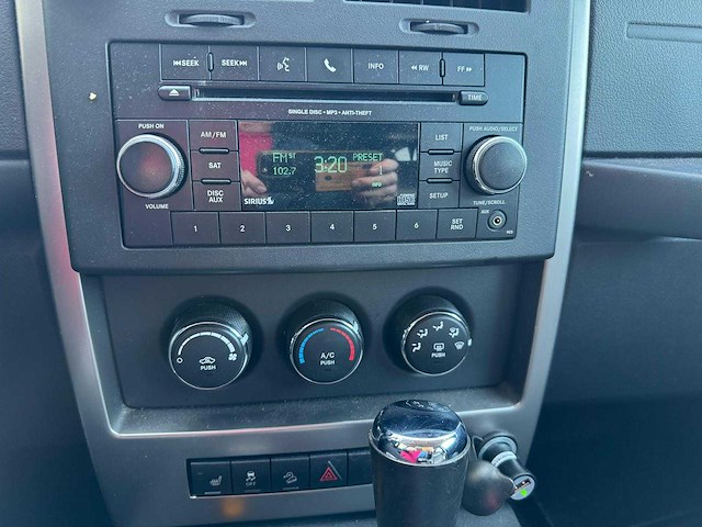 Jeep liberty 3.7 v6 4x4 automaat limited edition n-076-hg - afbeelding 17 van  25