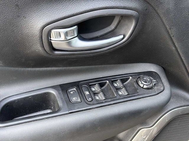 Jeep renegade 1.0t limited 2021 | l-700-fj i - afbeelding 31 van  32