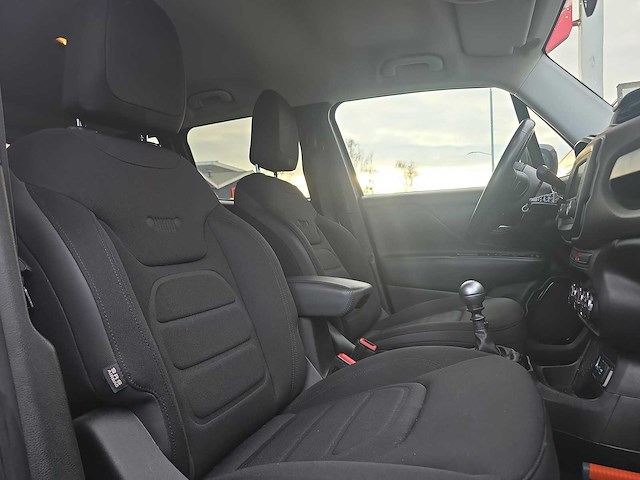 Jeep renegade 1.4 ma night eagle 2 2017 | pp-917-j - afbeelding 15 van  31