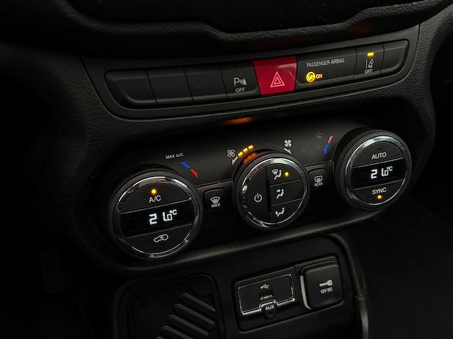 Jeep renegade 1.4 multi air limited | 2015 | personenauto | iaw - afbeelding 3 van  24