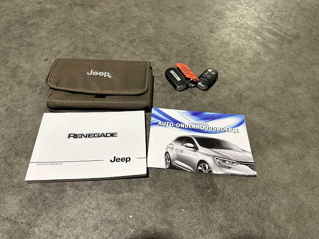 Jeep renegade 1.4 multiair night eagle ii 140pk 2018, tn-460-l - afbeelding 31 van  37