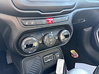 Jeep renegade longitude turbo 140 2wd, 2018 - afbeelding 13 van  31