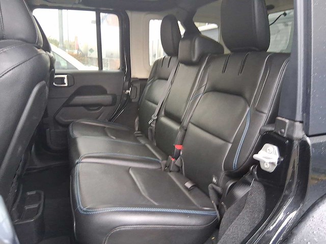 Jeep wrangler unlimited 2.0 4xe plug-in hybrid rubicon 2022 | 86-78-39 - afbeelding 11 van  19