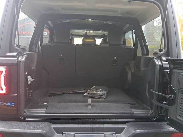 Jeep wrangler unlimited 2.0 4xe plug-in hybrid rubicon 2022 | 86-78-39 - afbeelding 28 van  33