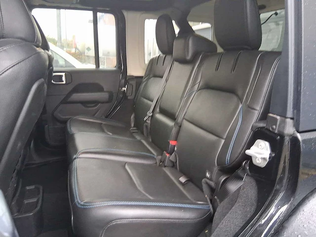 Jeep wrangler unlimited 2.0 4xe plug-in hybrid rubicon 2022 | 86-78-39 - afbeelding 18 van  34