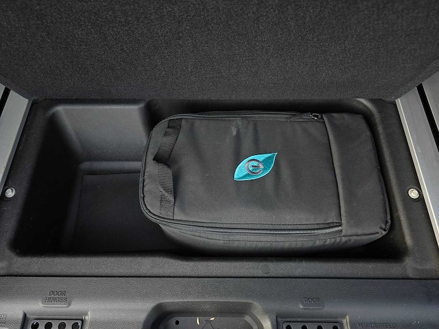 Jeep wrangler unlimited 2.0 4xe plug-in hybrid sahara -2021 | 72-36-01 - afbeelding 24 van  40