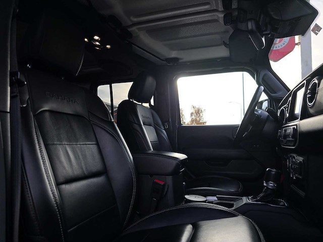 Jeep wrangler unlimited 2.0 4xe plug-in hybrid sahara -2021 | 72-36-01 - afbeelding 27 van  40