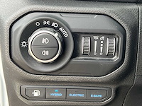 Jeep wrangler unlimited 2.0 4xe plug-in hybrid sahara 2022 | 14-69-31 - afbeelding 7 van  18
