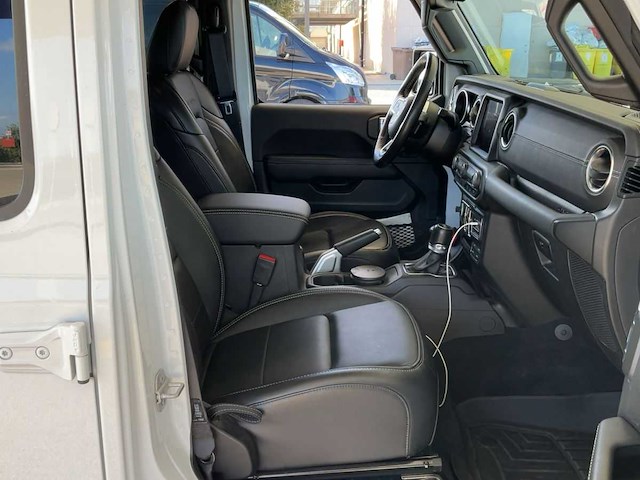 Jeep wrangler unlimited 2.0 4xe plug-in hybrid sahara 2022 | 14-69-35 - afbeelding 6 van  33