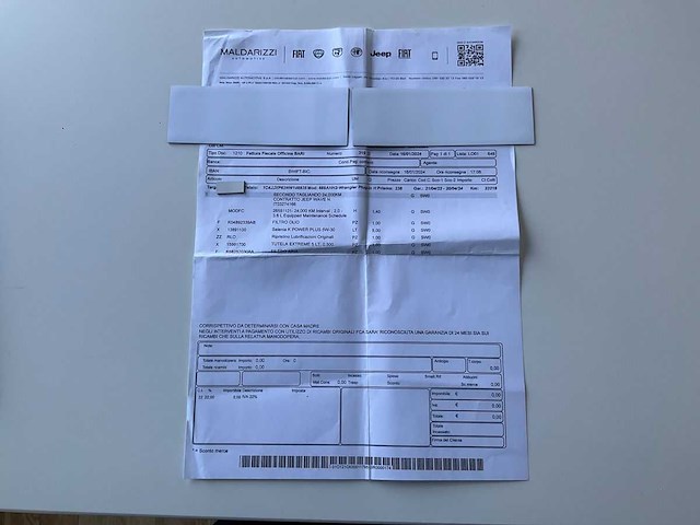 Jeep wrangler unlimited 2.0 4xe plug-in hybrid sahara 2022 | 14-69-35 - afbeelding 22 van  33