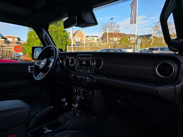 Jeep wrangler unlimited 2.0 4xe plug-in hybrid sahara irmscher 2023 | 62-64-13 - afbeelding 29 van  37