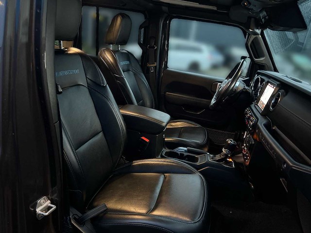 Jeep wrangler unlimited 4xe 380 rubicon 2021 | 67-36-30 - afbeelding 29 van  35