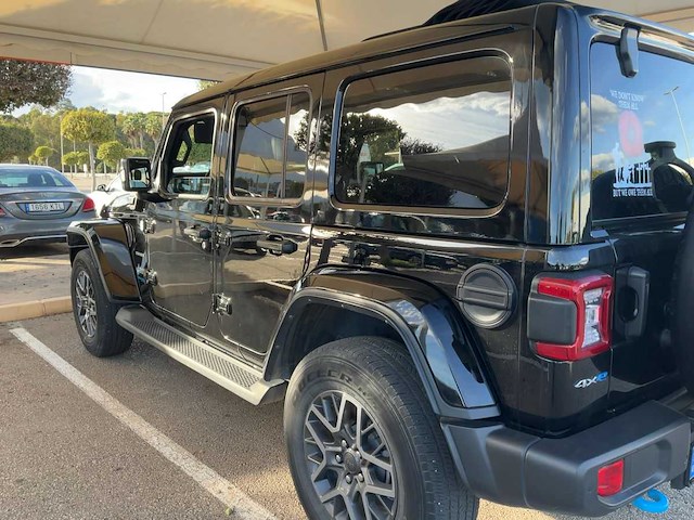 Jeep wrangler unlimited 4xe 380 sahara 2022 | 14-67-46 - afbeelding 11 van  26