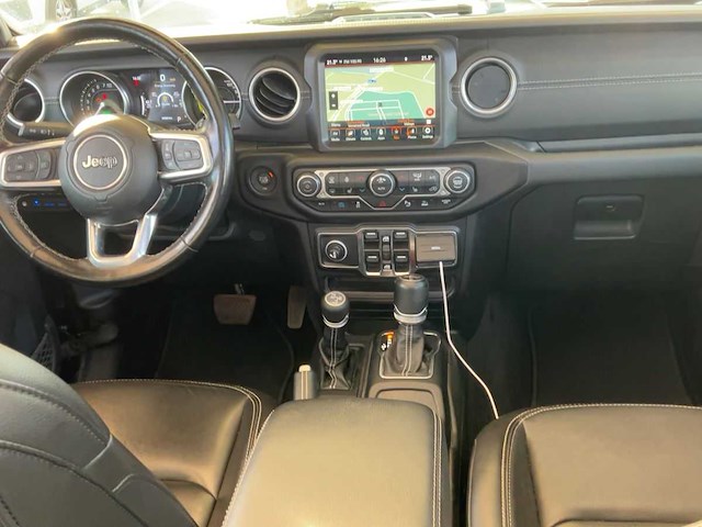 Jeep wrangler unlimited 4xe 380 sahara 2022 | 14-67-46 - afbeelding 15 van  26