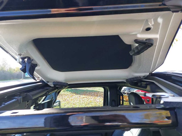 Jeep wrangler unlimited 4xe 380 sahara 2023 | 62-63-92 - afbeelding 40 van  42