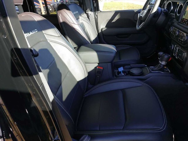 Jeep wrangler unlimited 4xe 380 sahara 2023 | 62-63-92 - afbeelding 38 van  42