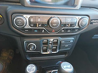 Jeep wrangler unlimited 4xe 380 sahara 2023 | 62-63-92 - afbeelding 42 van  42