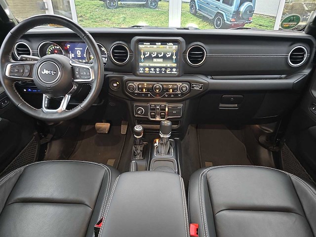 Jeep wrangler unlimited 4xe 380 sahara irmscher no. 007/100 2023 | 62-63-92 - afbeelding 16 van  20