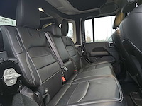 Jeep wrangler unlimited 4xe 380 sahara irmscher no. 007/100 2023 | 62-63-92 - afbeelding 19 van  29