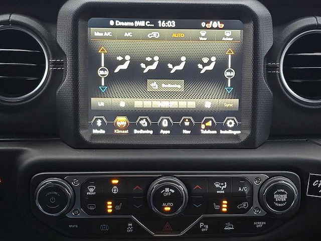 Jeep wrangler unlimited 4xe 380 sahara irmscher no. 007/100 2023 | 62-63-92 - afbeelding 15 van  29