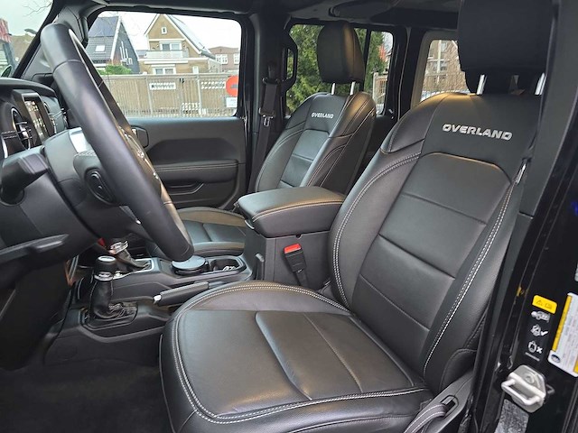Jeep wrangler unlimited 4xe 380 sahara irmscher no. 007/100 2023 | 62-63-92 - afbeelding 24 van  29