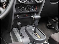 Jeep wrangler unlimited sahara 3.8 4wd automaat 2008 - afbeelding 13 van  27