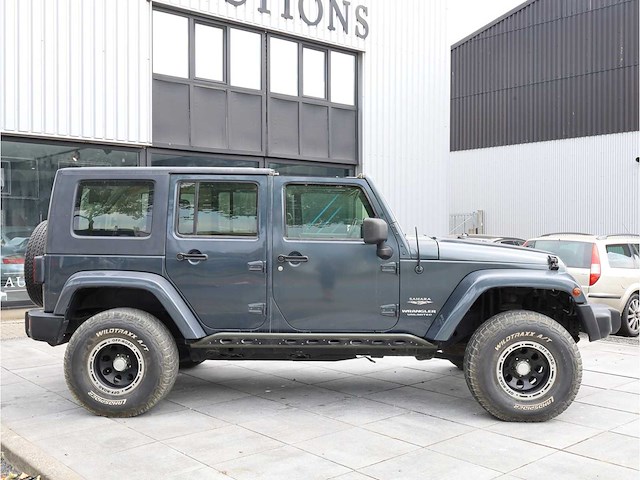 Jeep wrangler unlimited sahara 3.8 4wd automaat 2008 - afbeelding 24 van  27