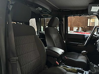 Jeep wrangler unlimited sport 3.8 v6 199pk 2011 - afbeelding 33 van  41