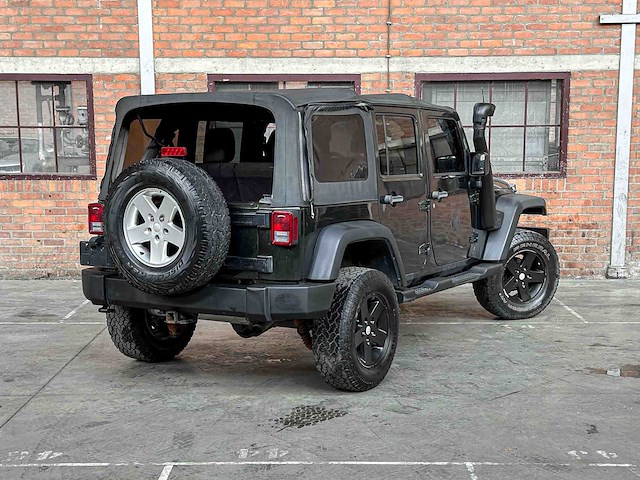 Jeep wrangler unlimited sport 3.8 v6 199pk 2011 - afbeelding 3 van  41