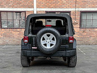 Jeep wrangler unlimited sport 3.8 v6 199pk 2011 - afbeelding 5 van  41