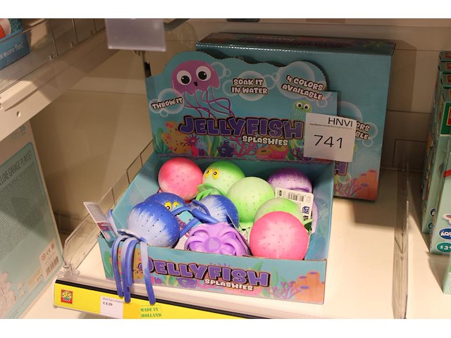 Jellyfish splashies, 22 stuks in twee dozen. - afbeelding 1 van  2
