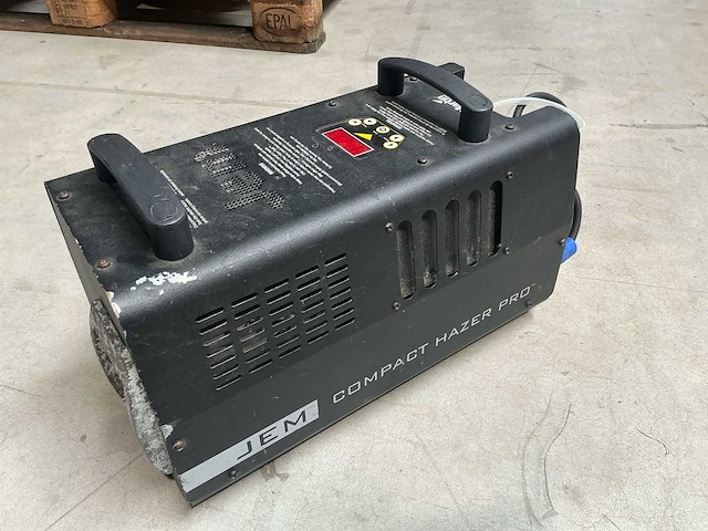 Jem compact hazer pro rookmachine - afbeelding 1 van  6