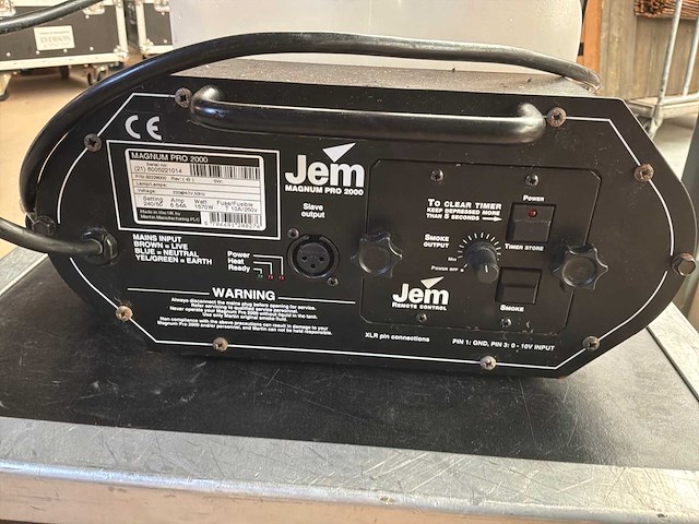 Jem magnum pro 2000 rookmachine - afbeelding 4 van  5