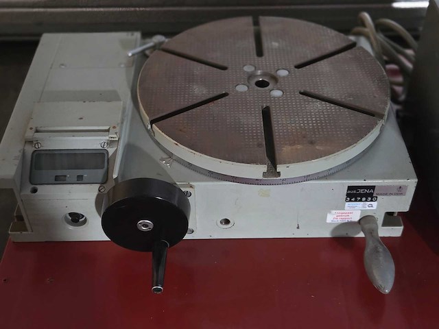 Jena - t-gleuf elektrische opspantafel - afbeelding 5 van  16
