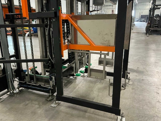 Jennl automatische stapel/handlingmachine - afbeelding 10 van  29