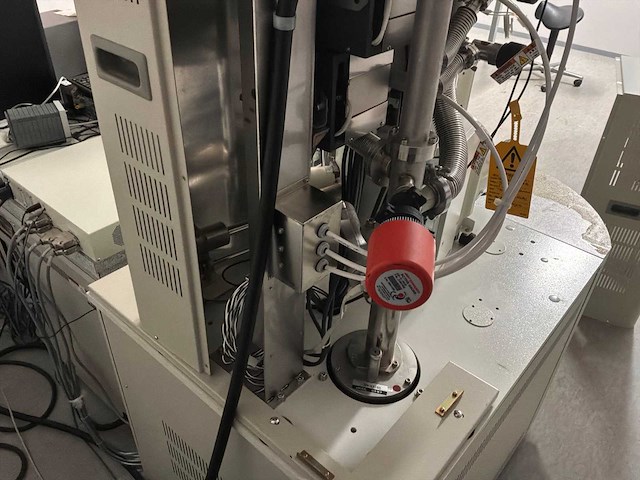 Jeol jsm-6330f elektronen microscope - afbeelding 2 van  14