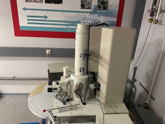 Jeol jsm-6330f elektronen microscope - afbeelding 7 van  14