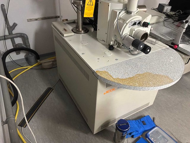 Jeol jsm-6330f elektronen microscope - afbeelding 12 van  14