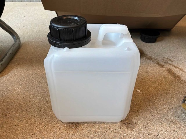 Jerrycan (17x) - afbeelding 1 van  2