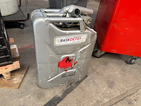 Jerrycan - afbeelding 1 van  3