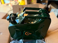 Jerrycans (horizontaal) - afbeelding 1 van  8