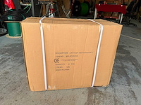 Jerrycans (horizontaal) - afbeelding 8 van  8